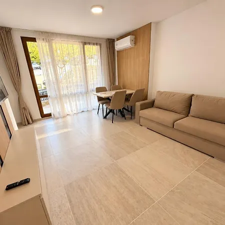 Messambria Prestige & Pools By Noks Elenite
