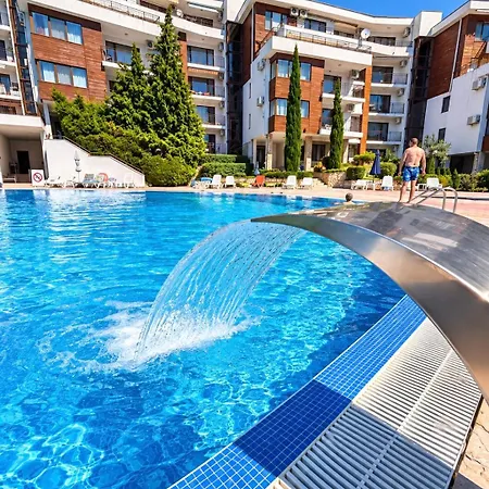 Messambria Prestige & Pools By Noks *